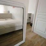Avec Terrasse Privee, A Pied Apartman
